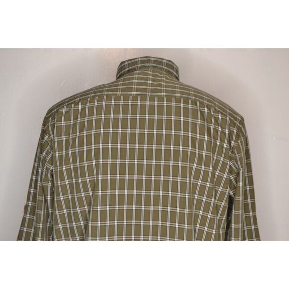 Cabela's Men's Medium Green Plaid Button Down Long Sleeve Shirt - Picture 6 of 12